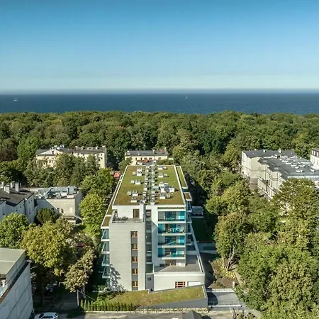 Whiteblue Apartment *